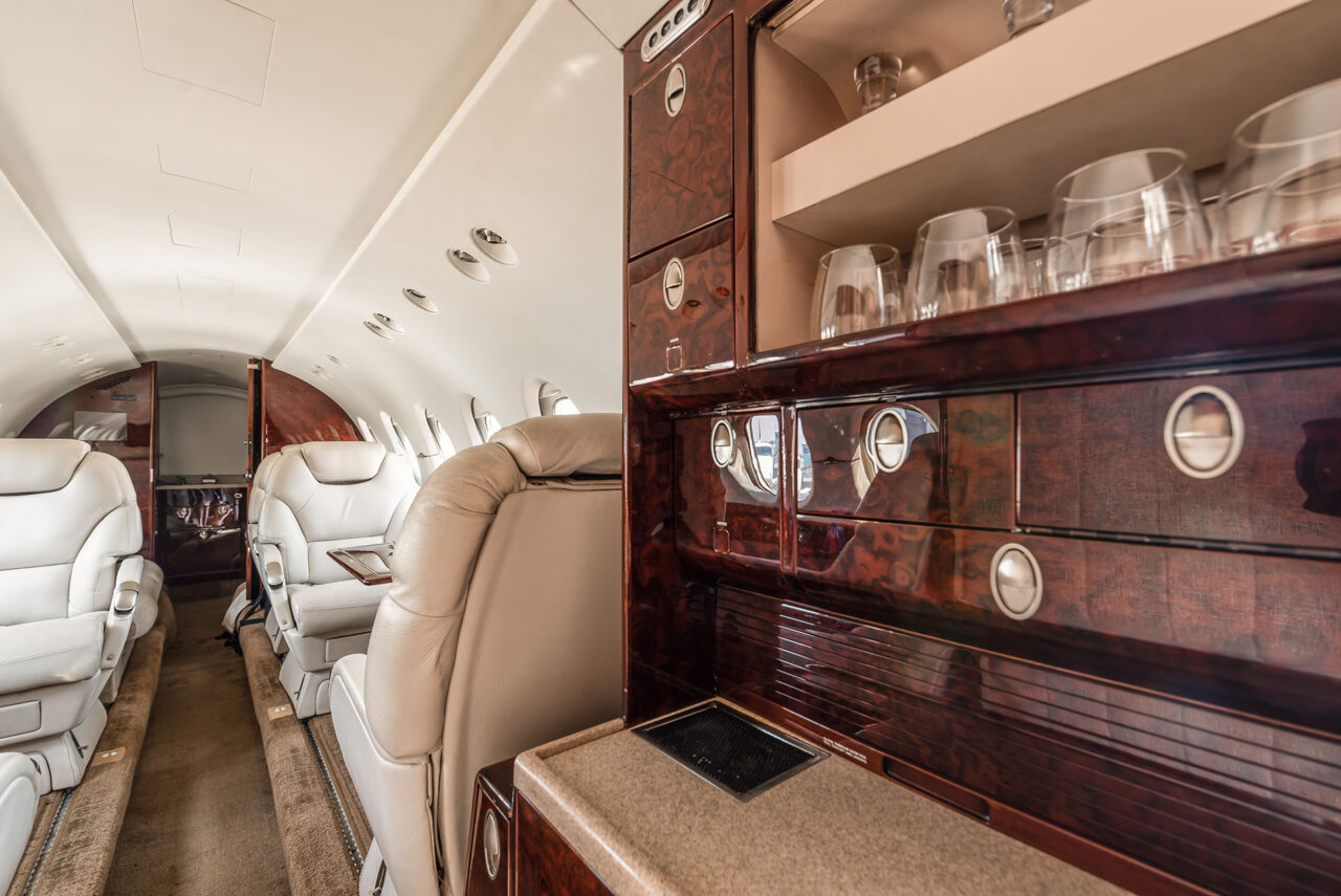 Hawker 800XP inside view of bar area and seating arrangment